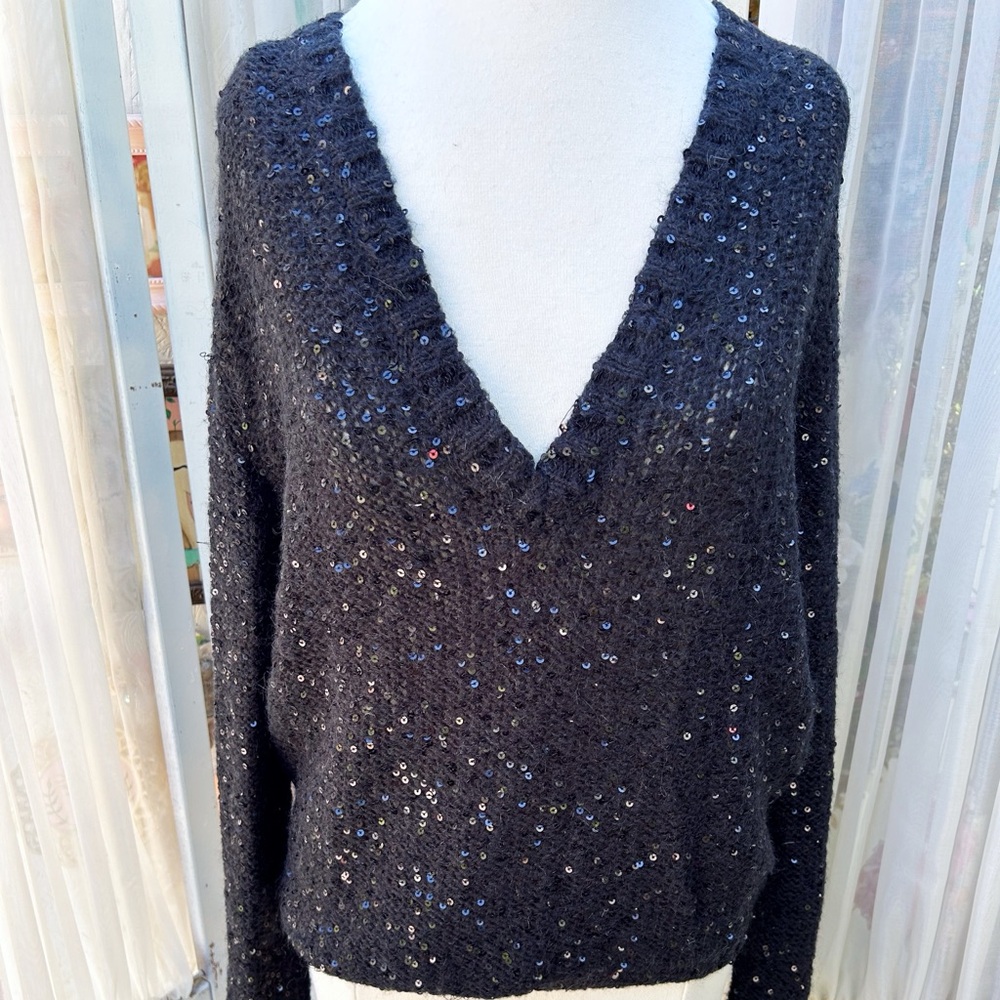 Urban Outfitters Women’s Silence + Noise Black Semi Sheer Sequin Sweater Small